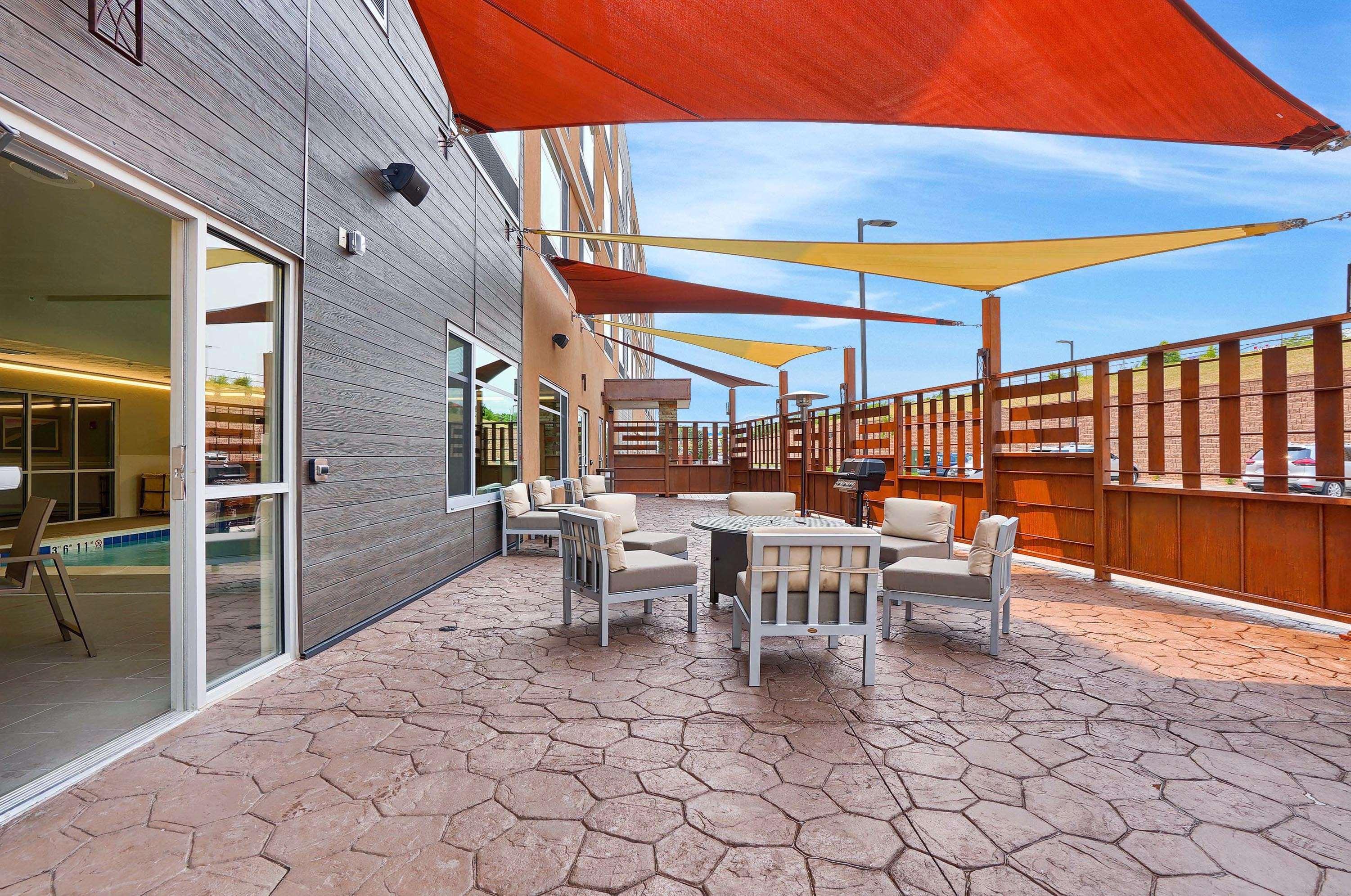 Best Western Plus Orange County Vidor Ngoại thất bức ảnh